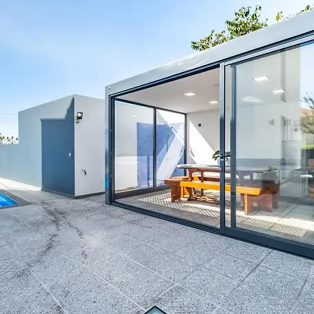 Ferienhaus Hillside Arco da Calheta (Madeira)